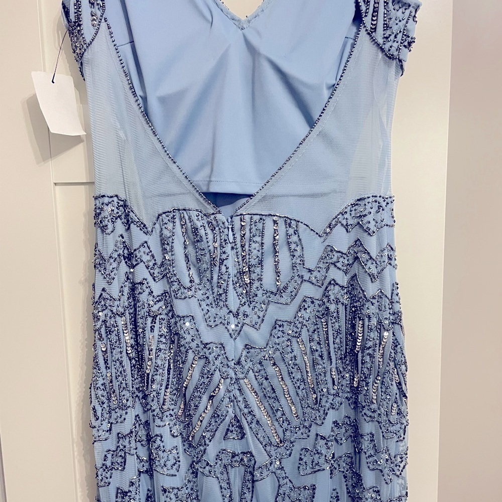 Adrianna Papell Sleeveless
Beaded Mermaid Gown In Blue size 8 - Picture 11 of 15
